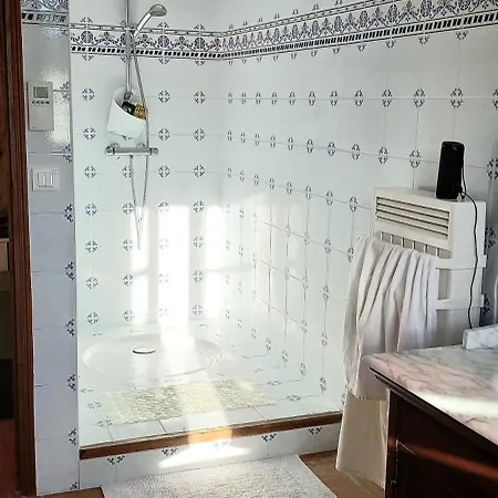 Avec Piscine *